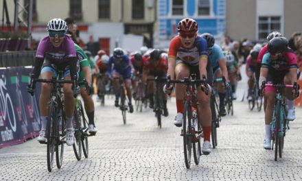 Amalie Lutro (Region Sør Norway) wins stage 5 (criterium) in front of the Kilkenny Castle crowd, Elynor Backstedt (Storey GB) and Lara Gillespie (Team IRL) close in 2nd and 3rd